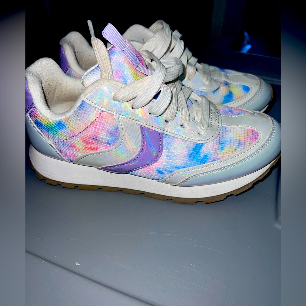 Girls Cat&Jack Sneakers
